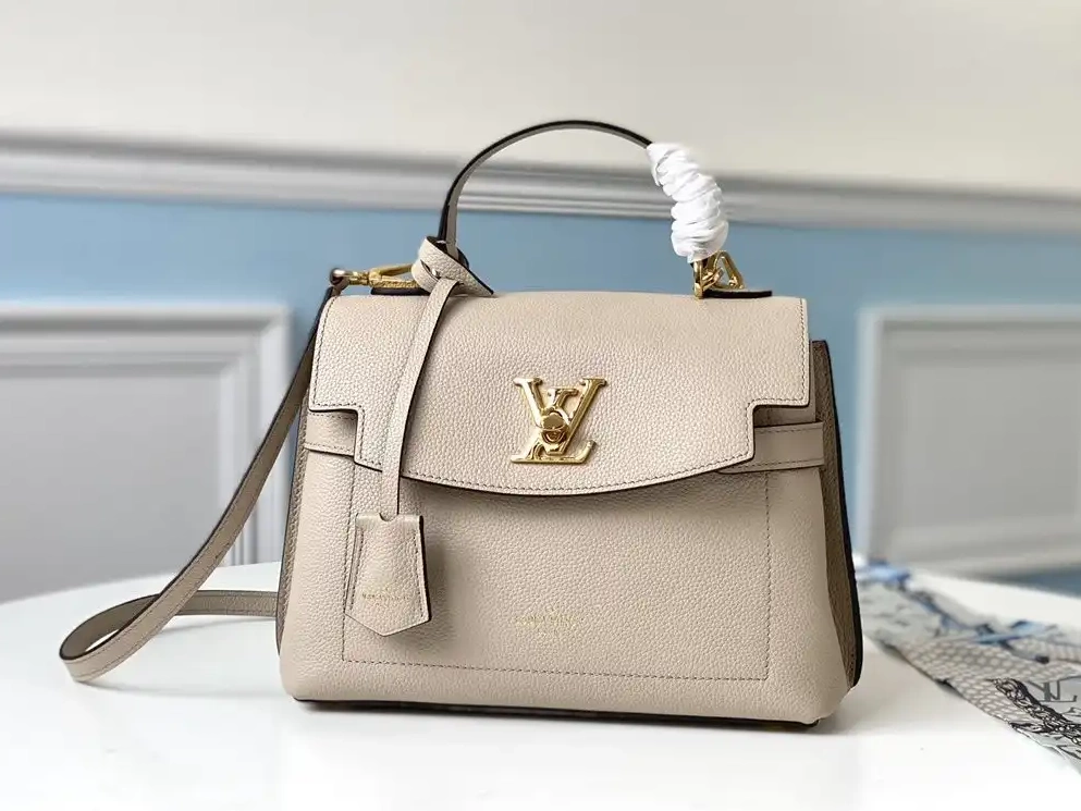 MM VUITTON LOCKME LOUIS EVER BB 0527